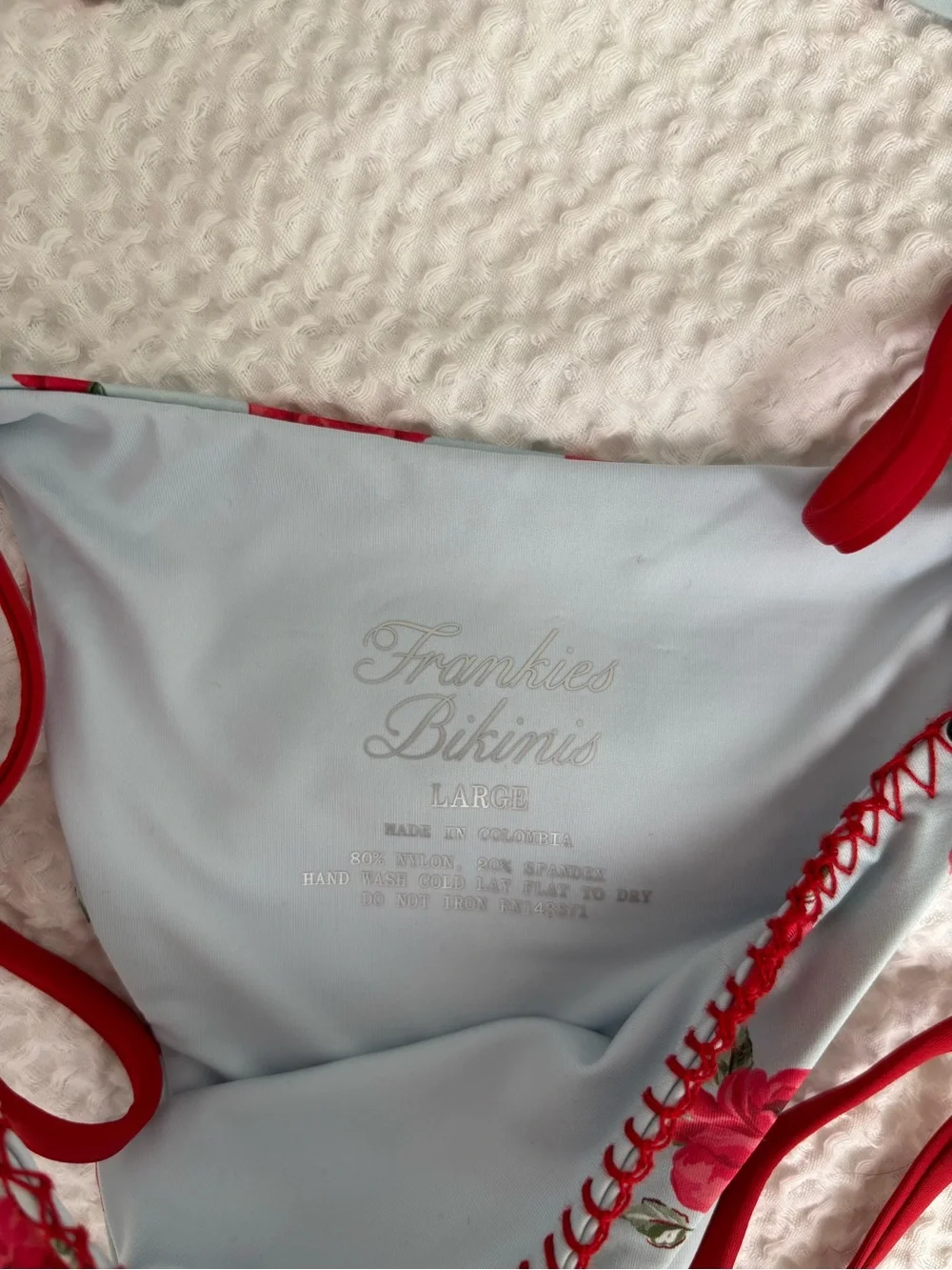 Frankies Bikinis bottoms nwt