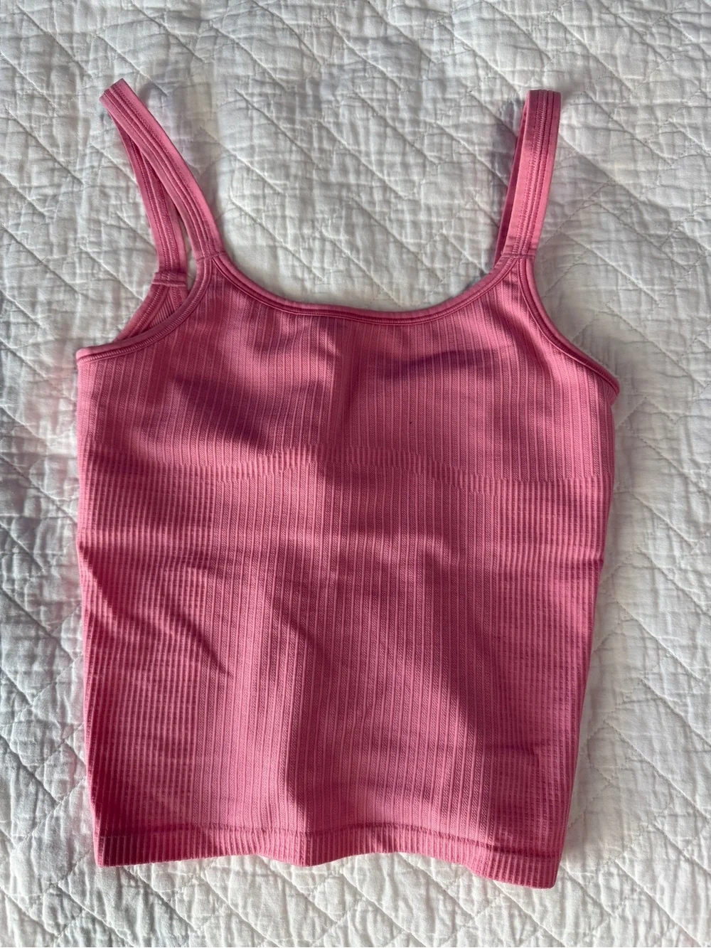 Lululemon Ebb to Street Scoop Cropped Tank