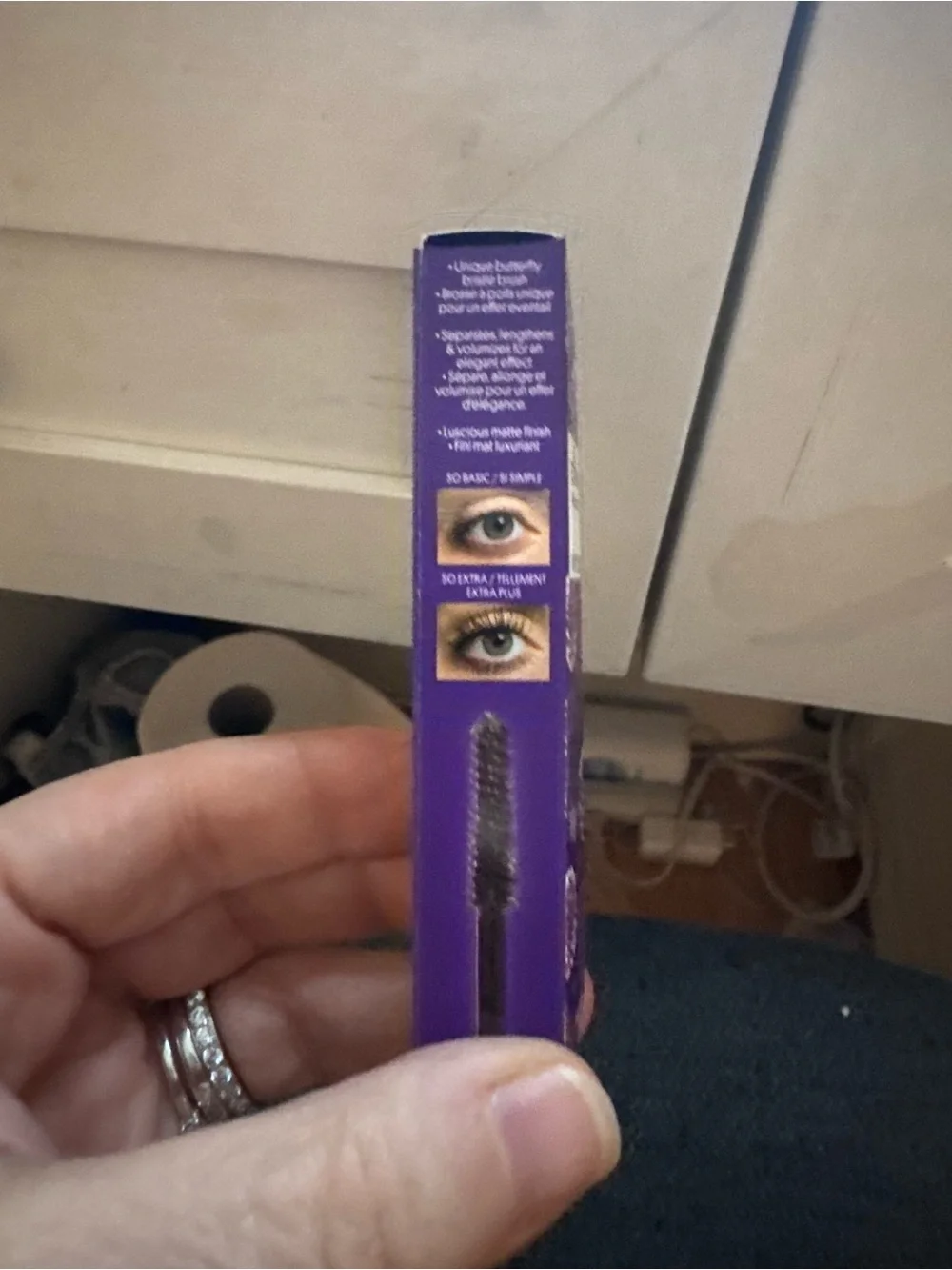 WINKY LUX promises lashes separation