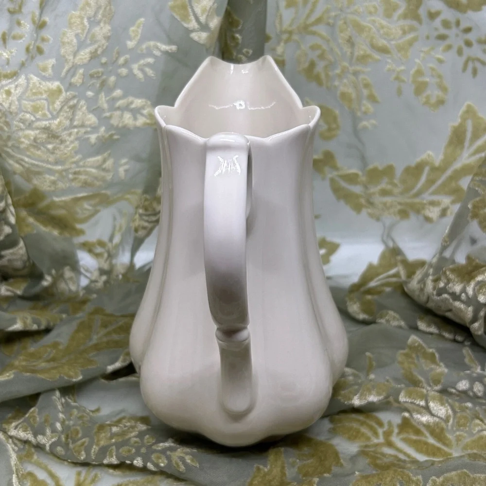 N/A beautiful cream