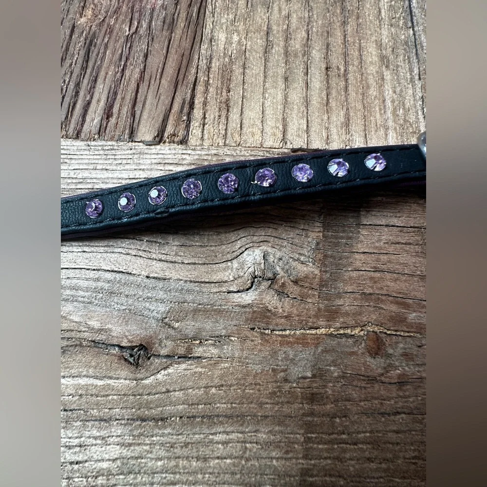 N/A stylish black