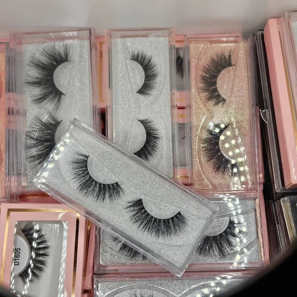 No Brand 70 lashes