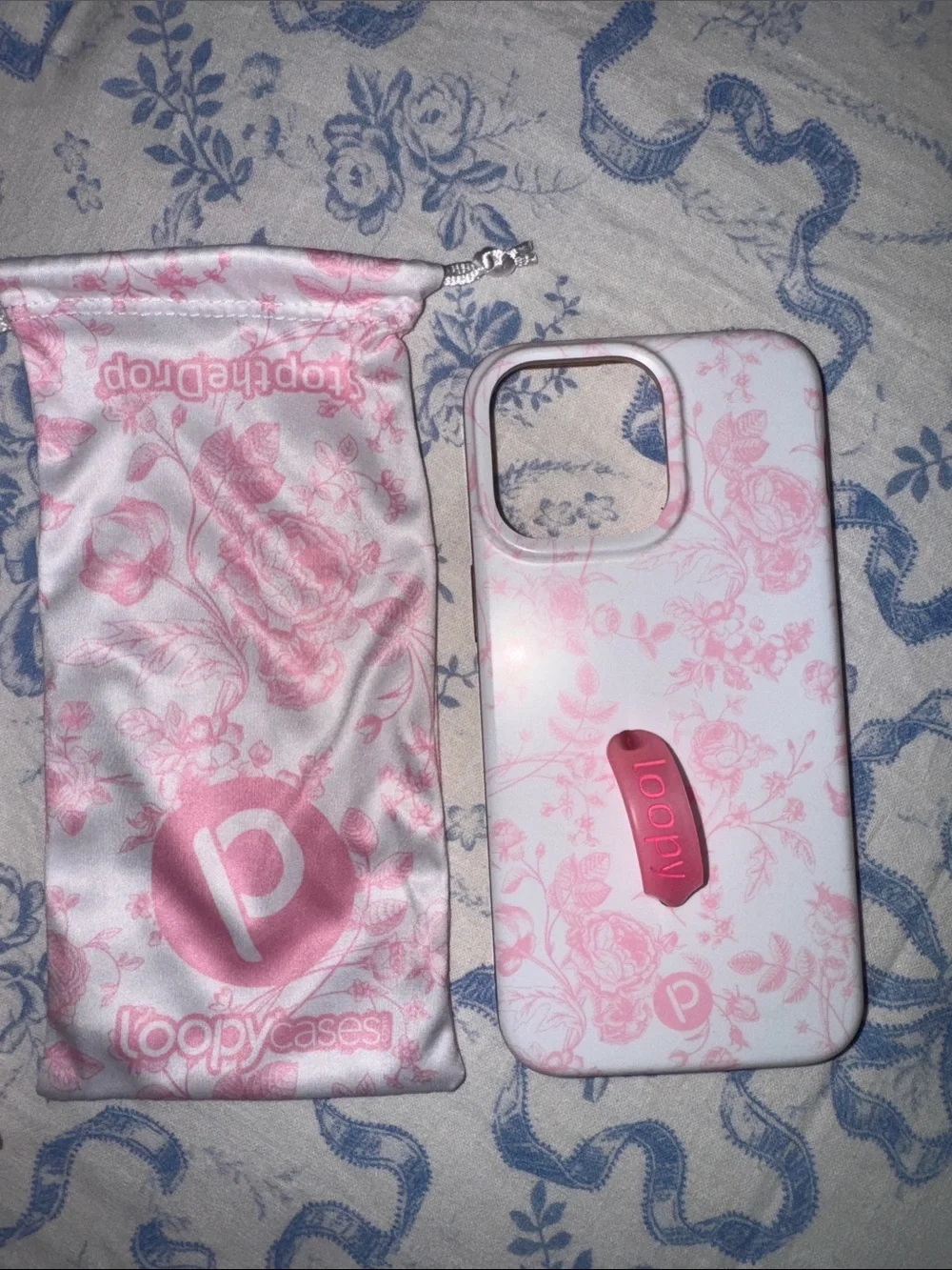 Loopy Case everyday look protection