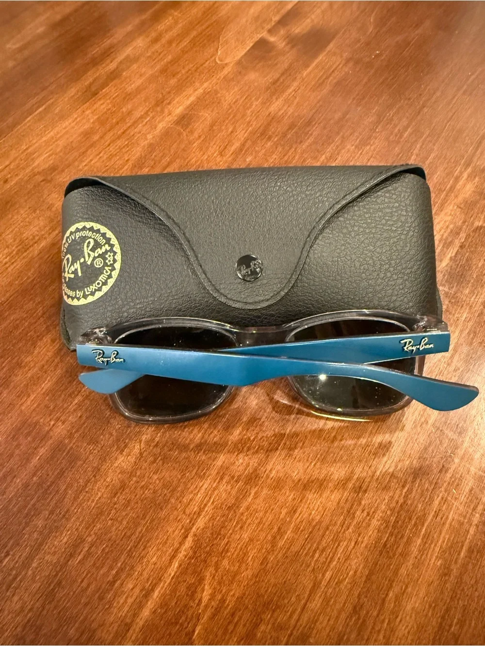 Ray-Ban stylish ray