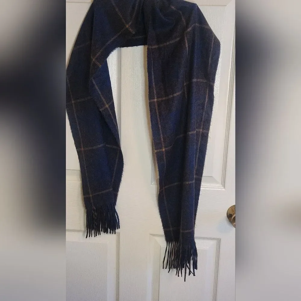 Geoffrey Beene stylish plaid