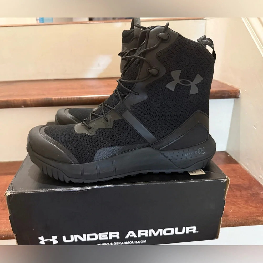 NWT Size 11.5 Regular Under Armour Micro G. Valsetz