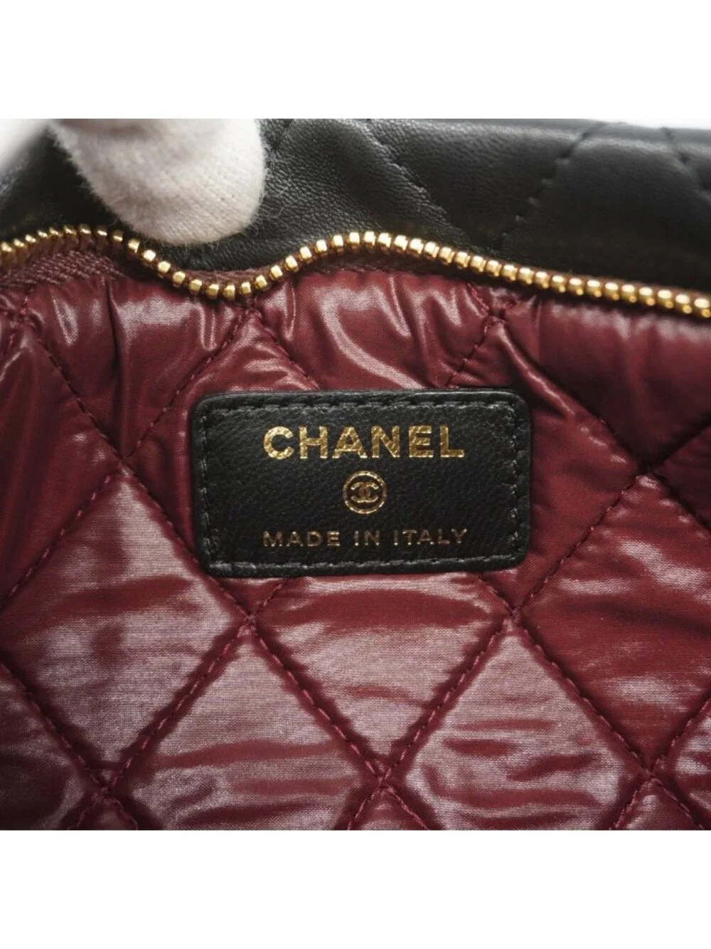 CHANEL depth detail gender