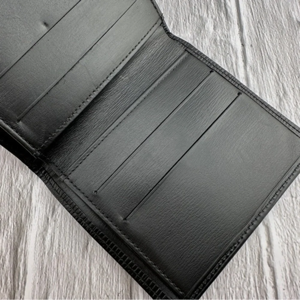 Louis Vuitton authentic louis