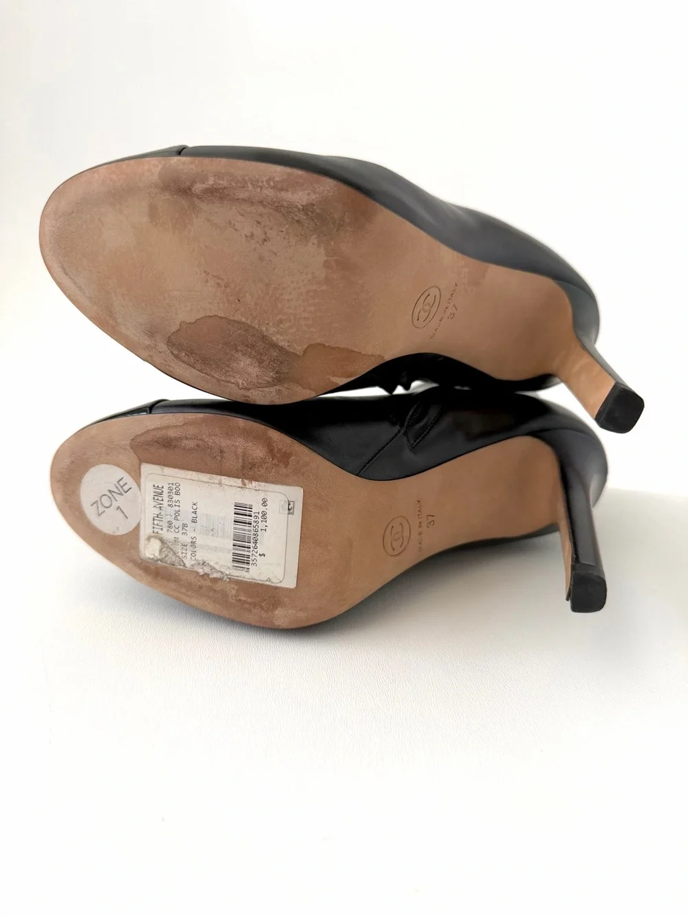 CHANEL excellent preowned
