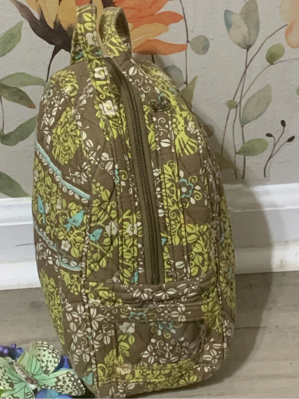 Vera Bradley into sittin