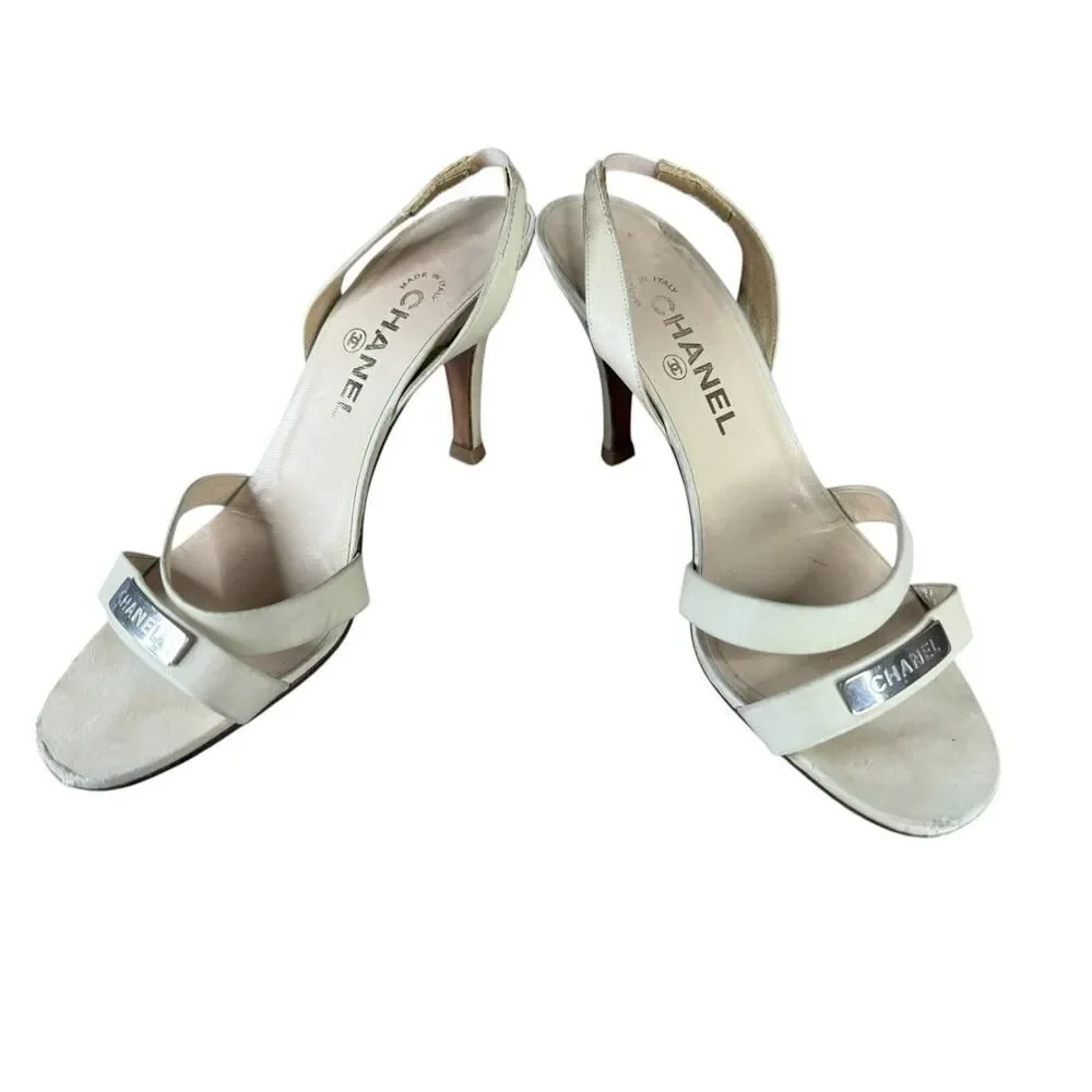 CHANEL hardware shoes strap