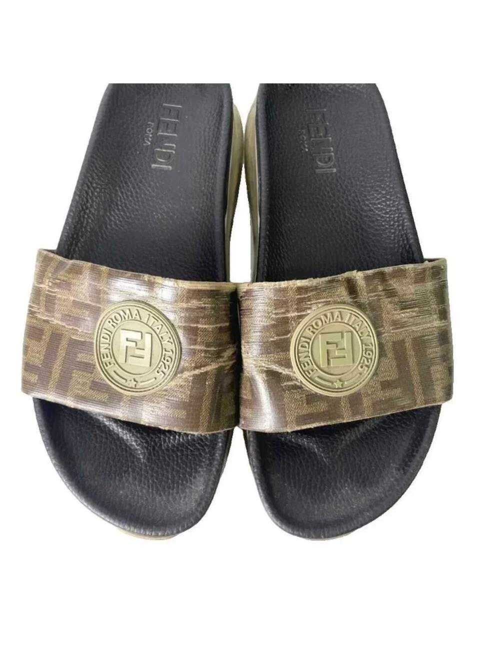 Fendi name slide