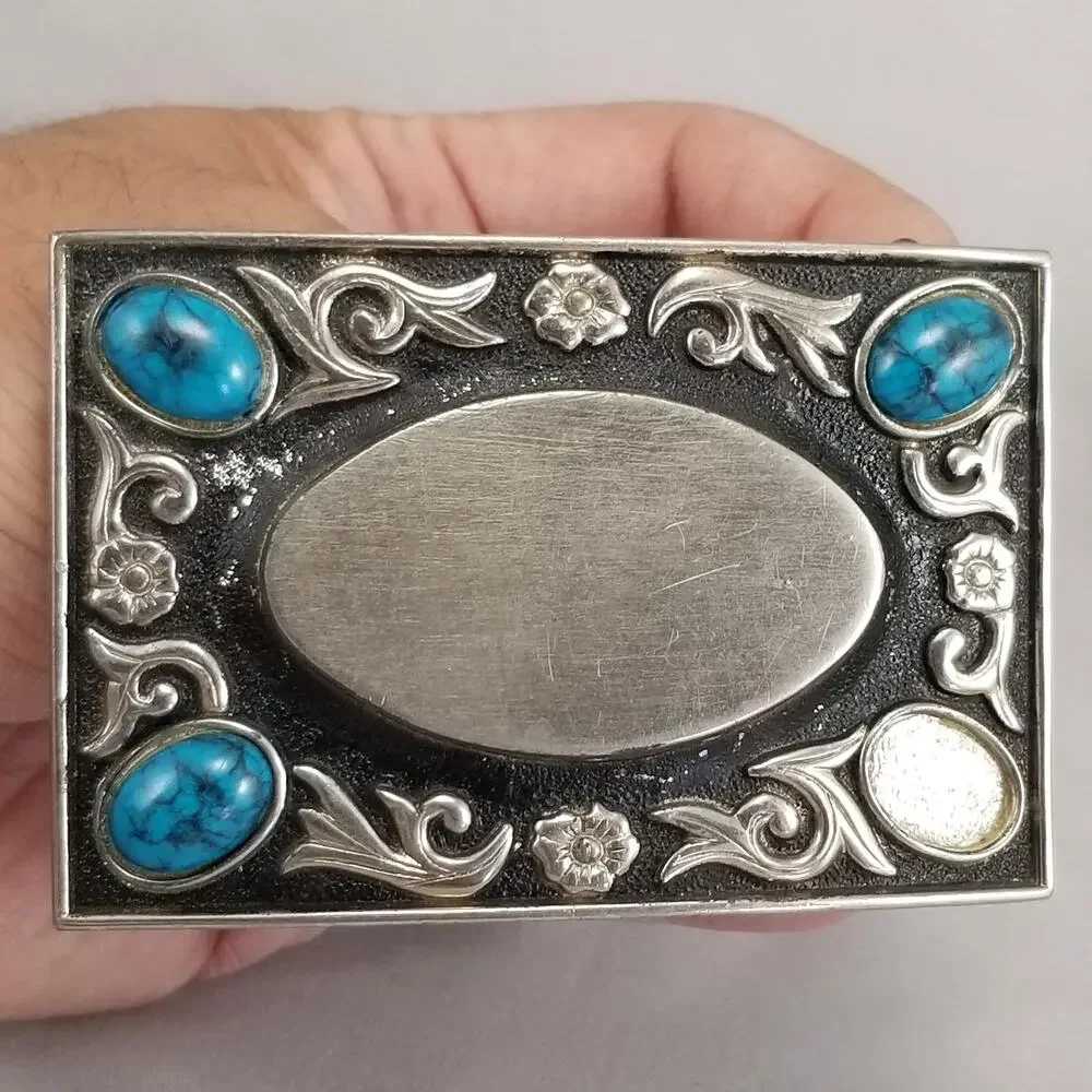 N/A vintage belt