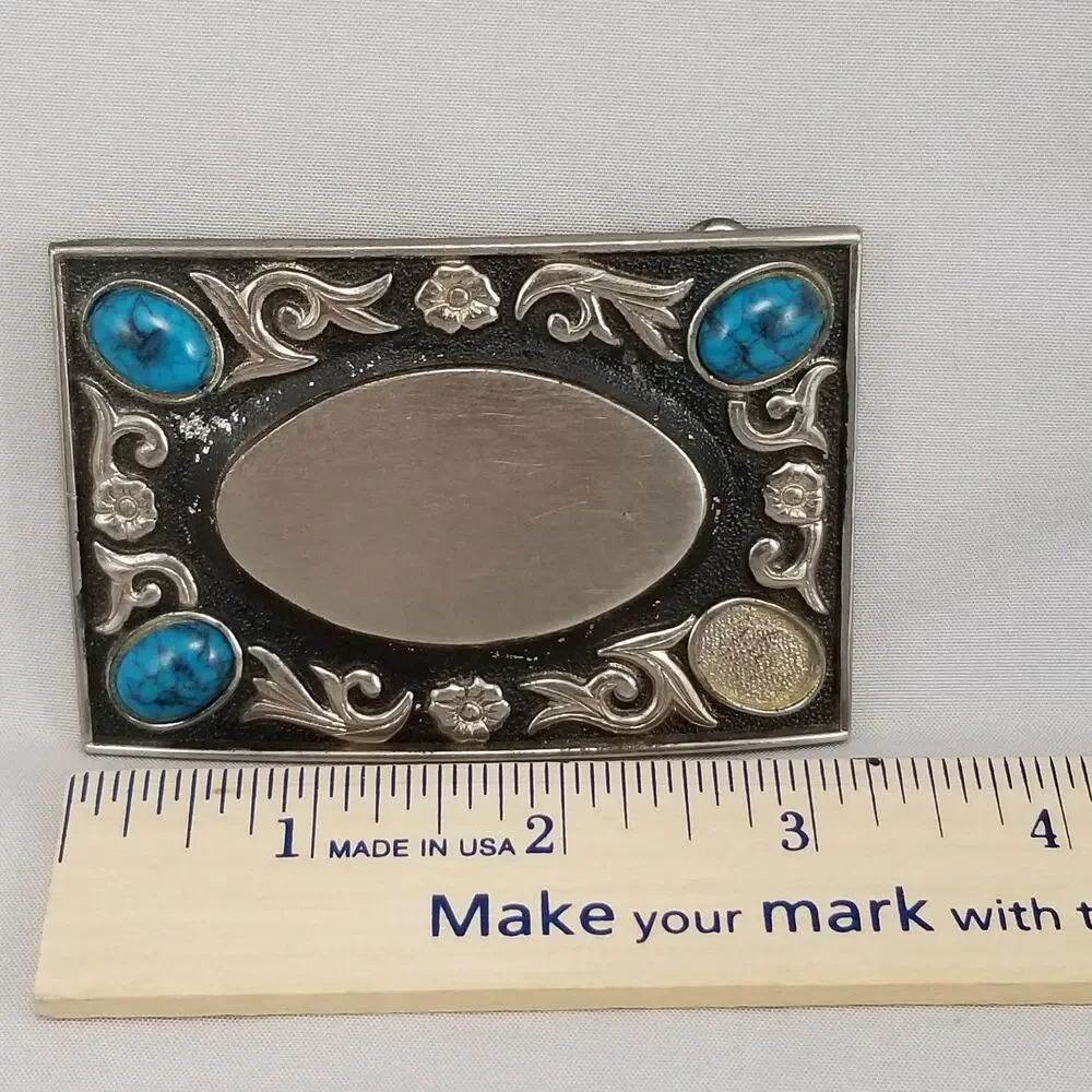 N/A vintage belt