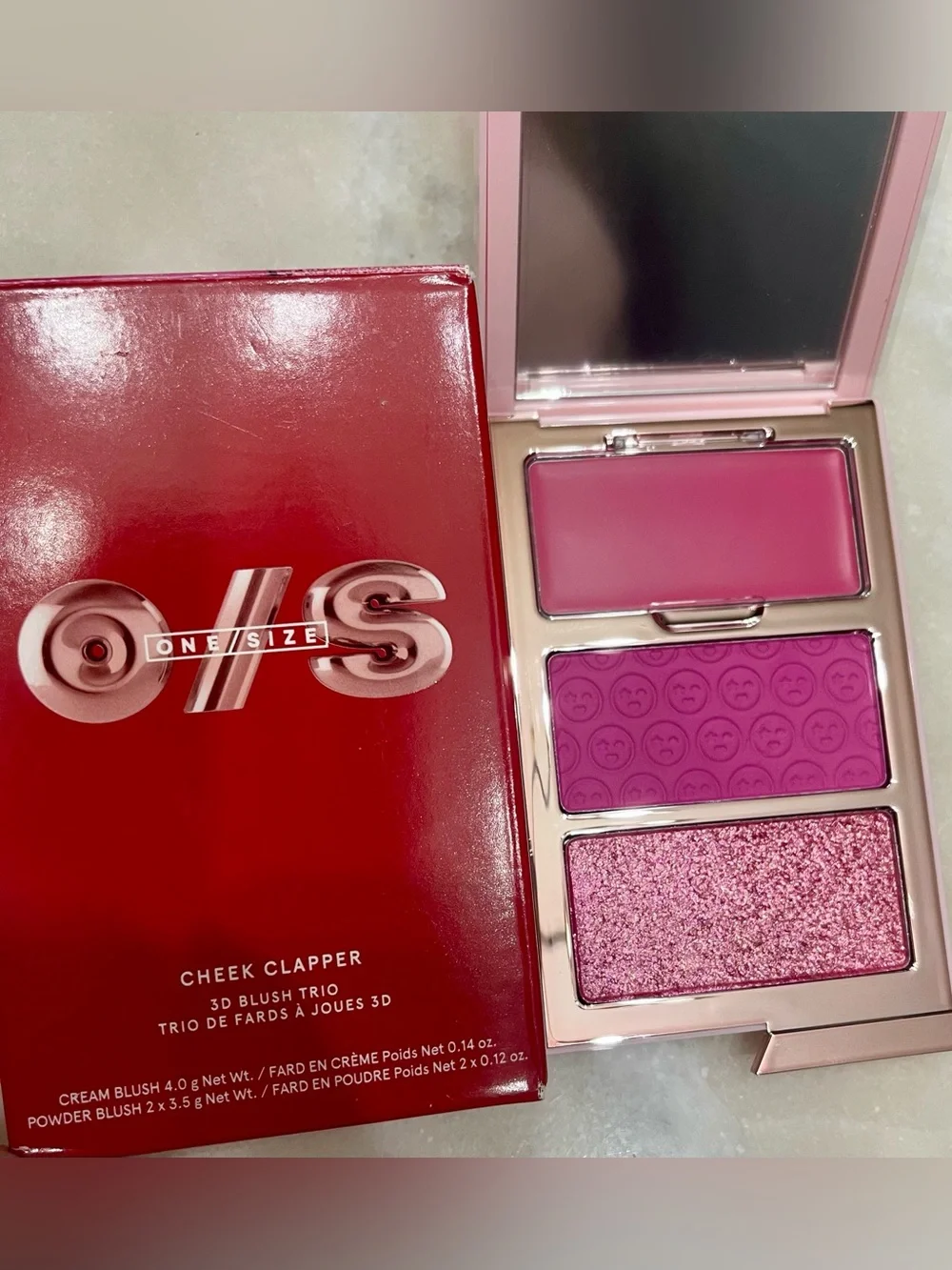 ONE/SIZE three shade