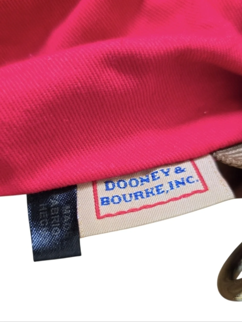 Dooney & Bourke euc dooney