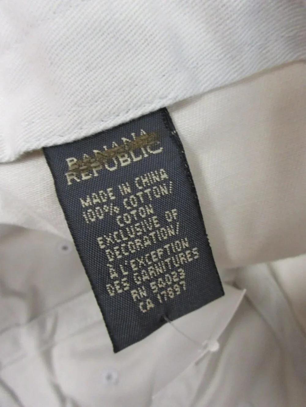 Banana Republic brand banana