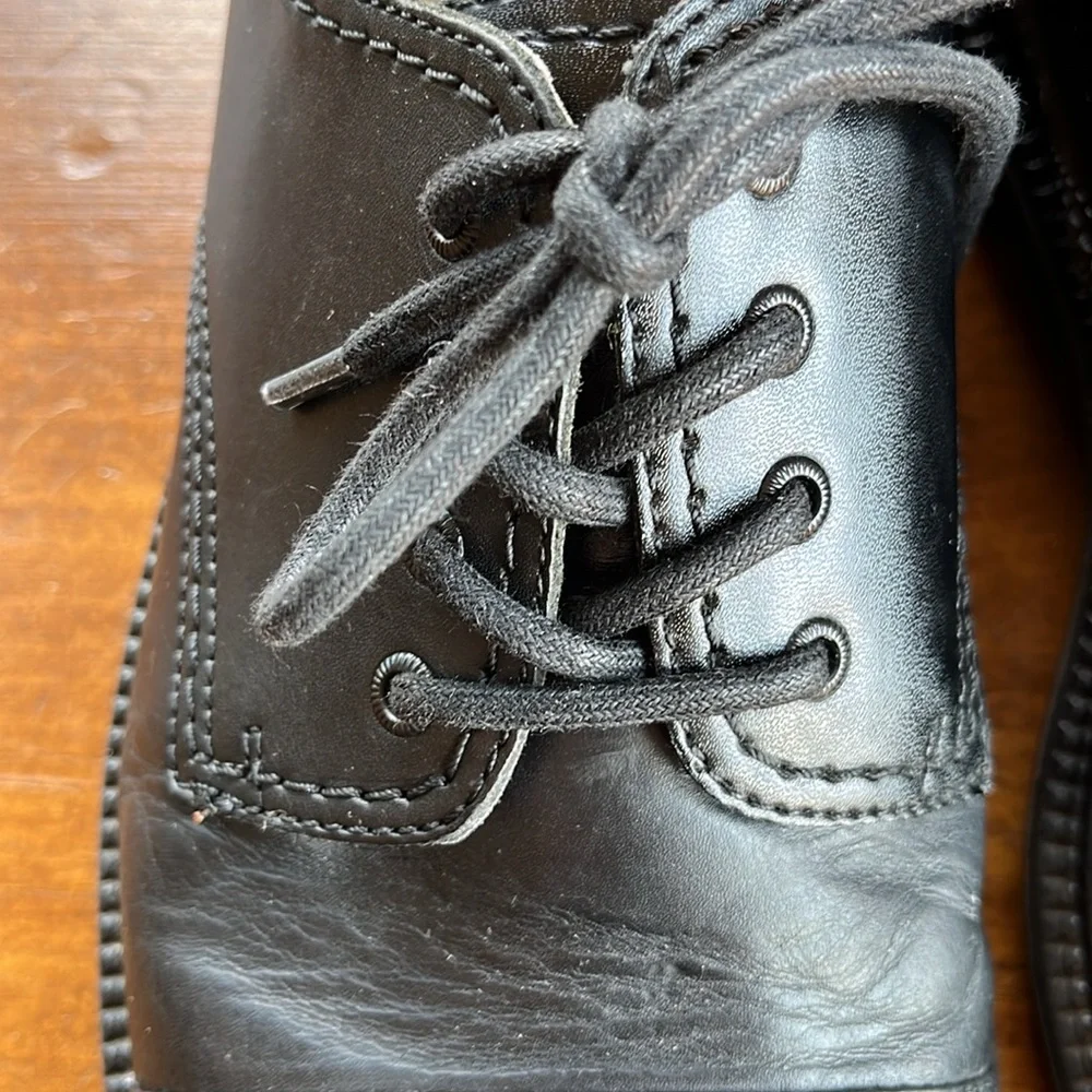 Dockers good leather