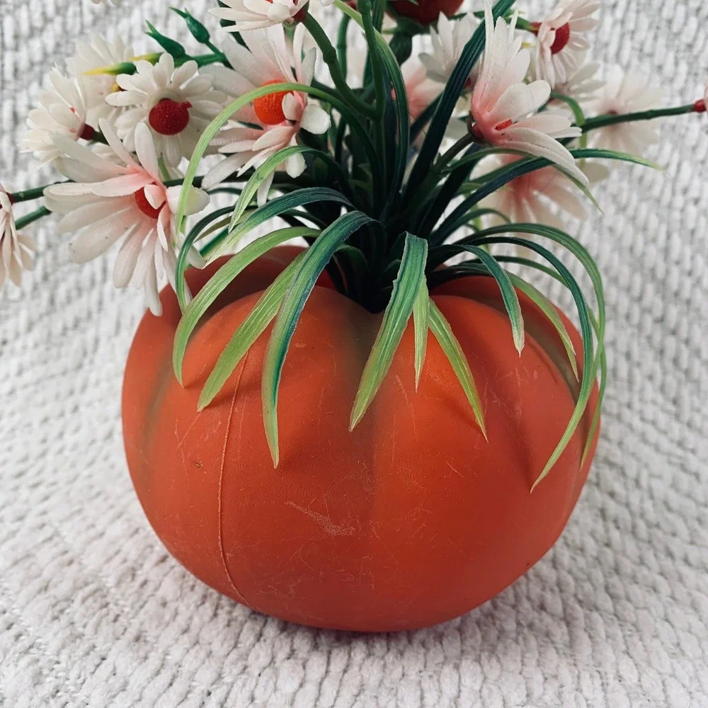 Home Decorative Products Inc. vintage floral