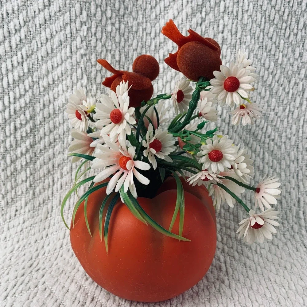 Home Decorative Products Inc. vintage floral