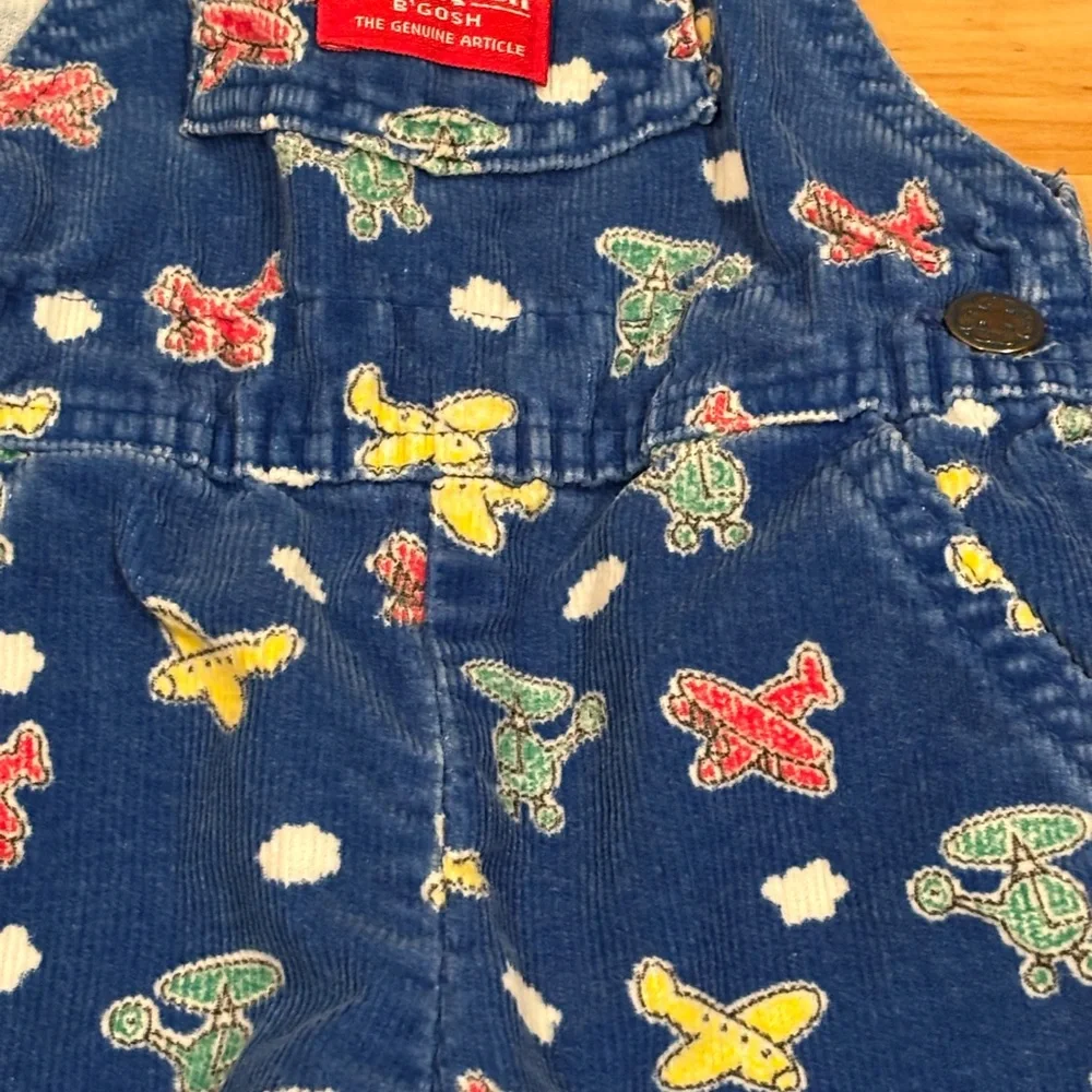 OshKosh Bgosh navy corduroy
