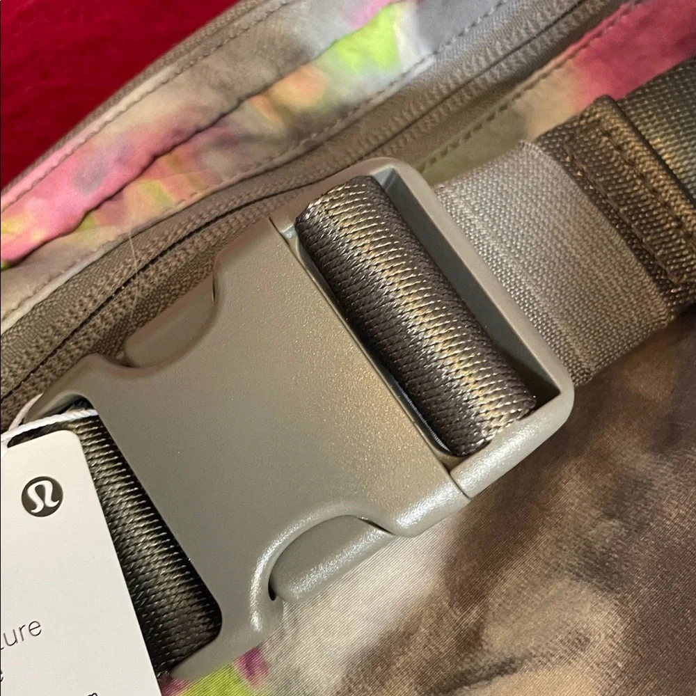 lululemon athletica fabric 19cm perfect