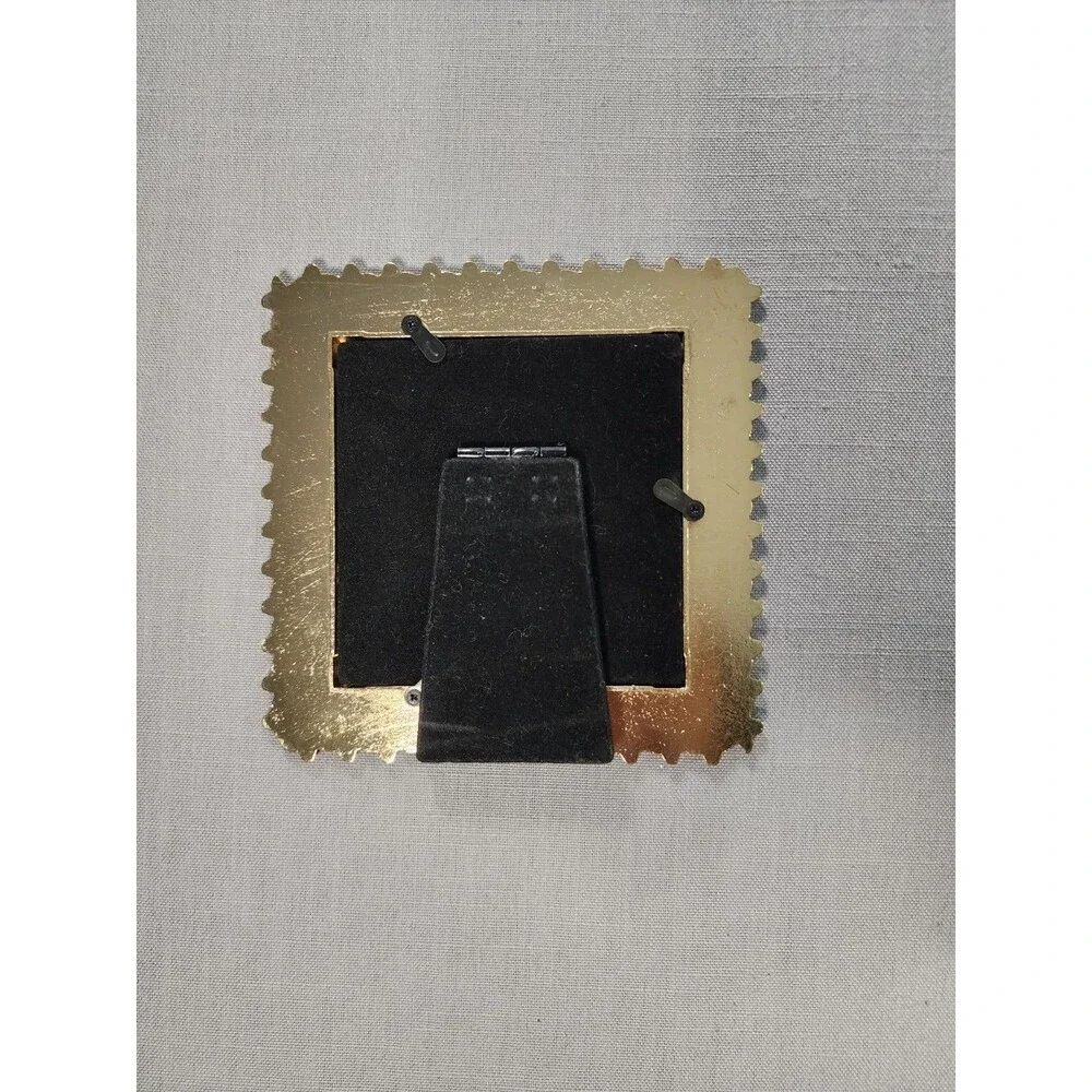 Vintage black gold