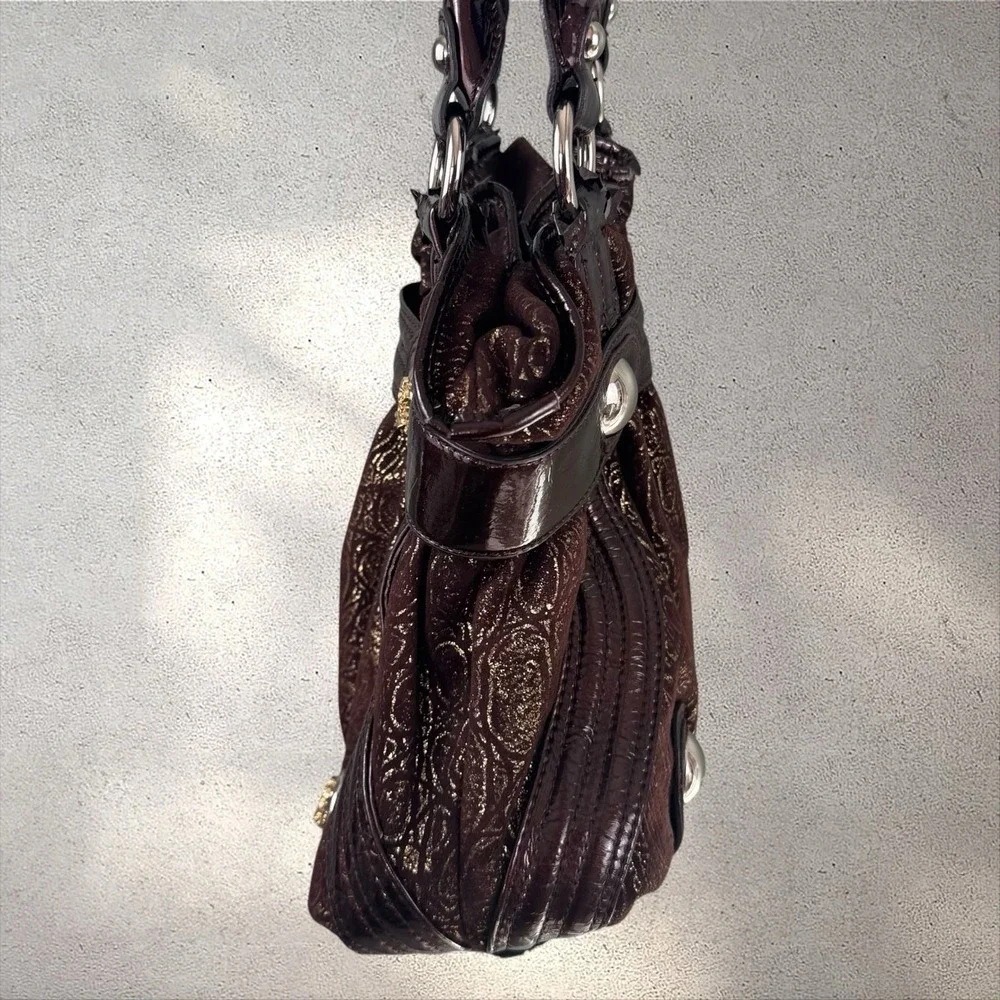 Kathy Van Zeeland some peeling