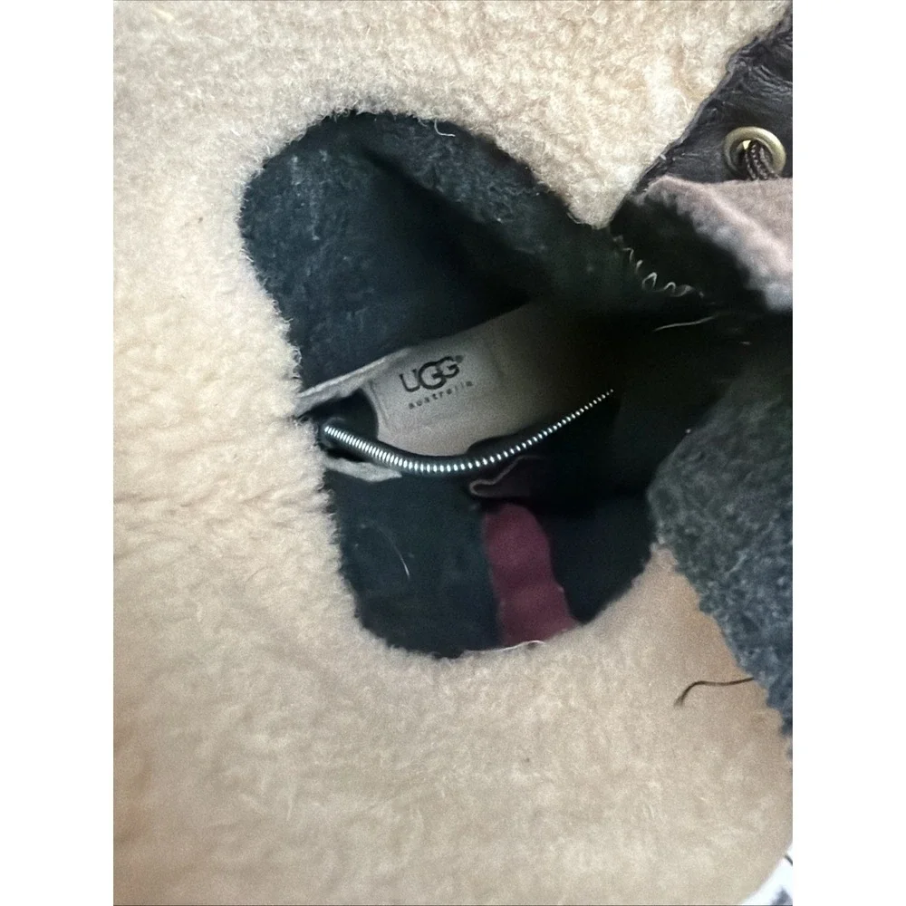 UGG women elsa