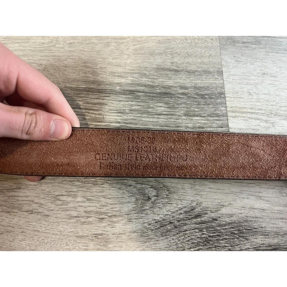 The Unbranded Brand genuine leather