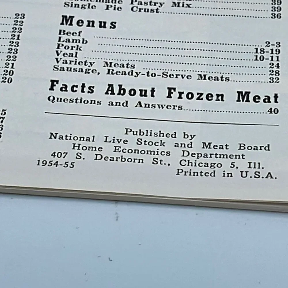 Meet recipes to please ! Vintage ephemeral Small cookbook with menus. 1954-55