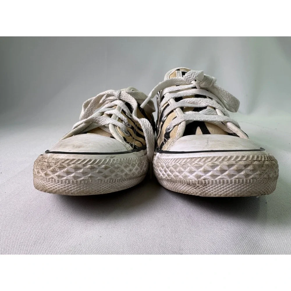 Converse unleash playful