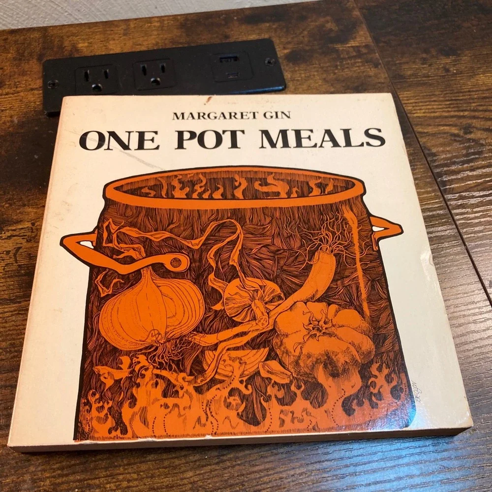 One Pot Meals Margaret Gin 1976 Vtg Cookbook Slow Cooker Wet Clay Dutch Oven Wok