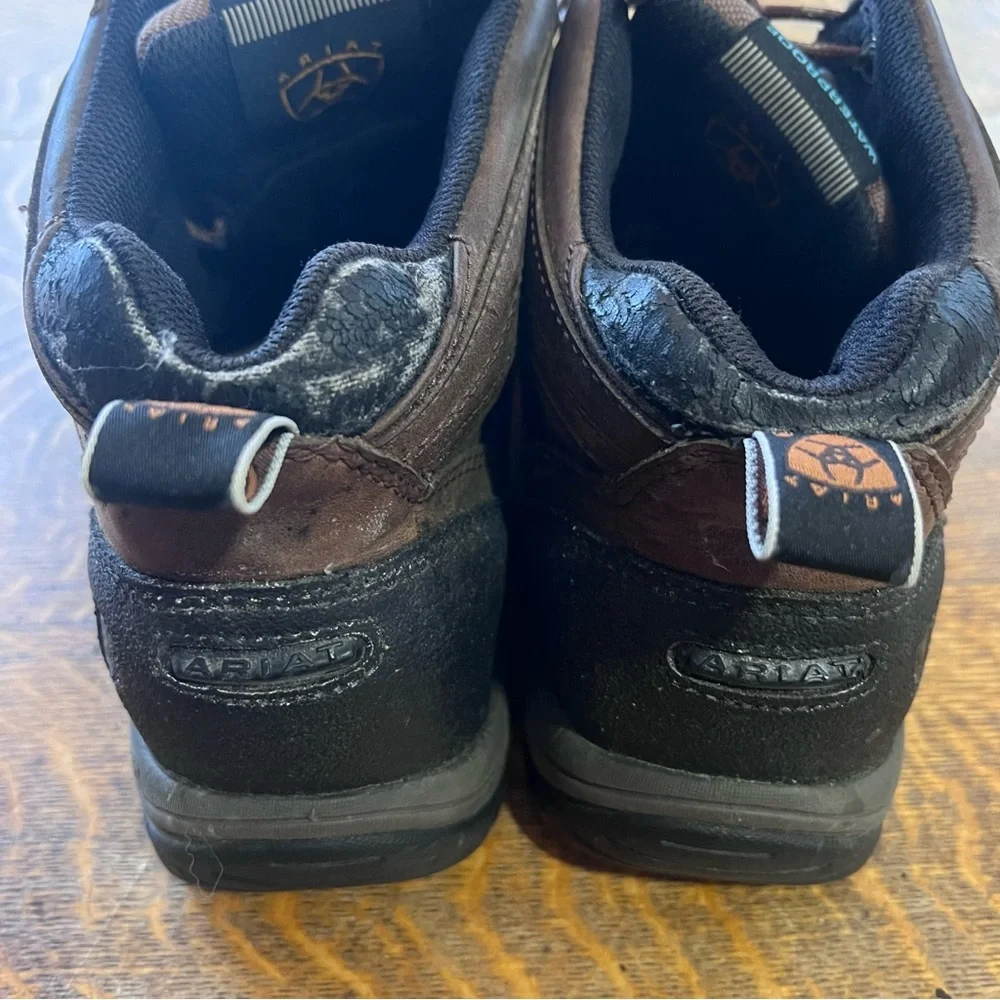 Ariat men dark