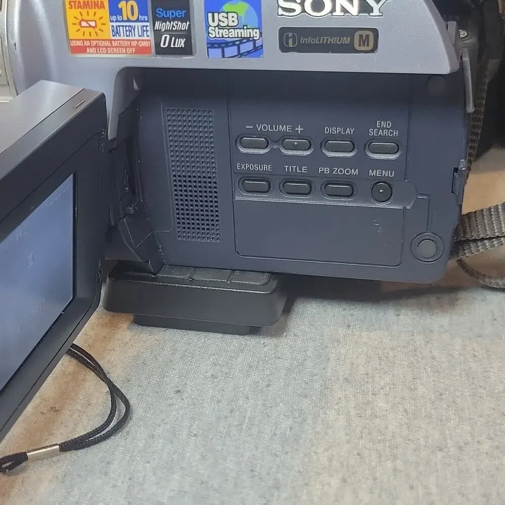 Sony dcr trv140