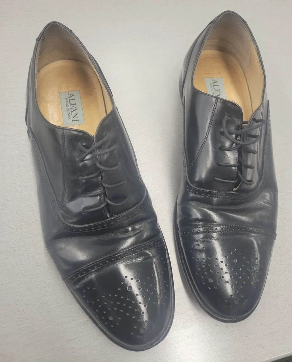 Alfani Made in Italy Men's Black Medallion Cap Toe Oxford Dress Shoes Size 12
