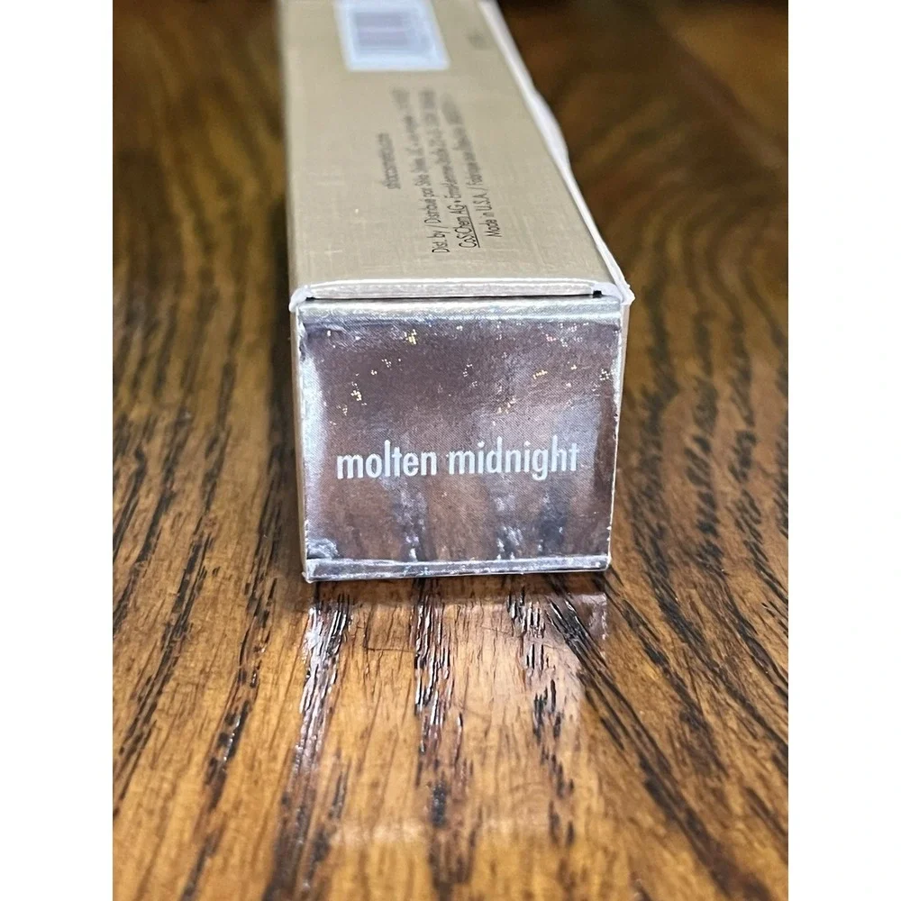 Stila magnificent metals