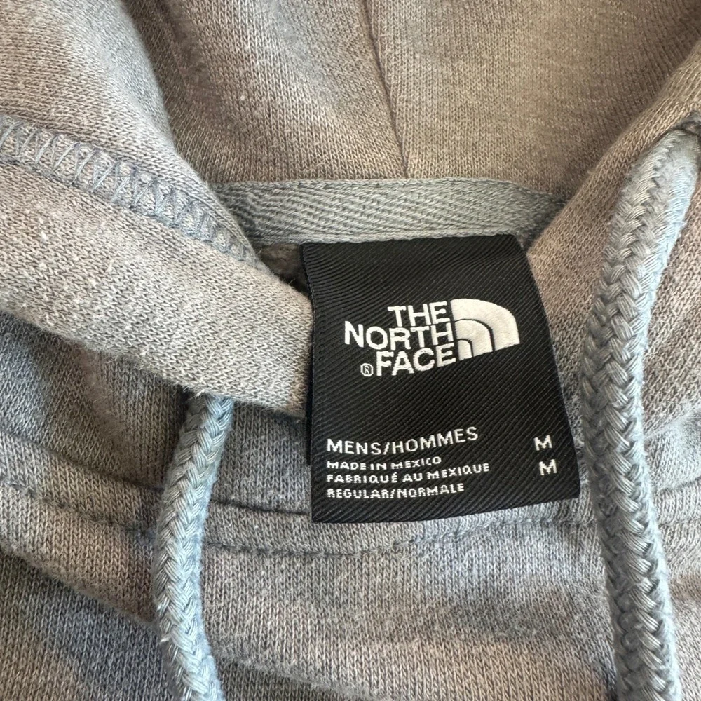 The North‎ Face Mens Grey Never Stop Exploring Graphic Pullover Hoodie Size M