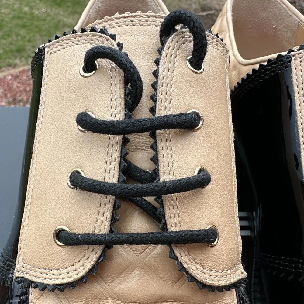 CHANEL 18a beige