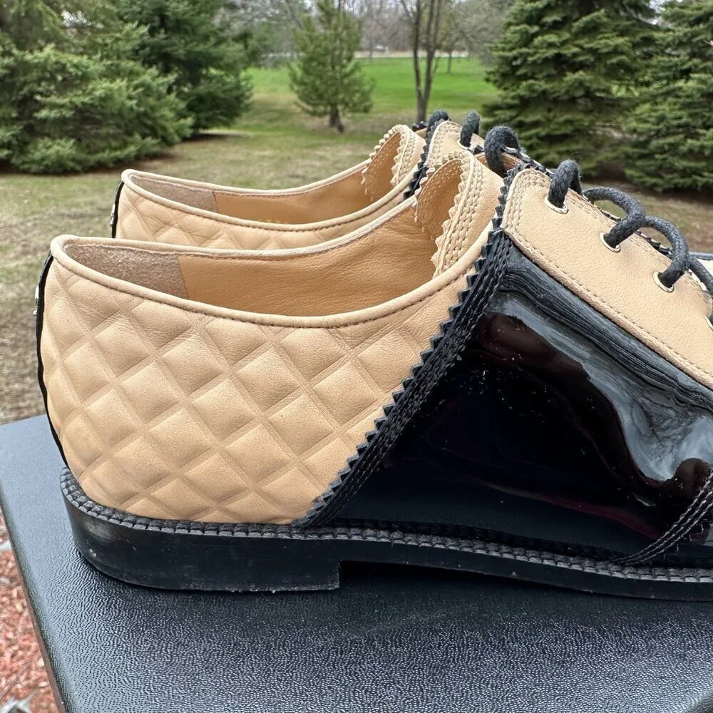 CHANEL 18a beige