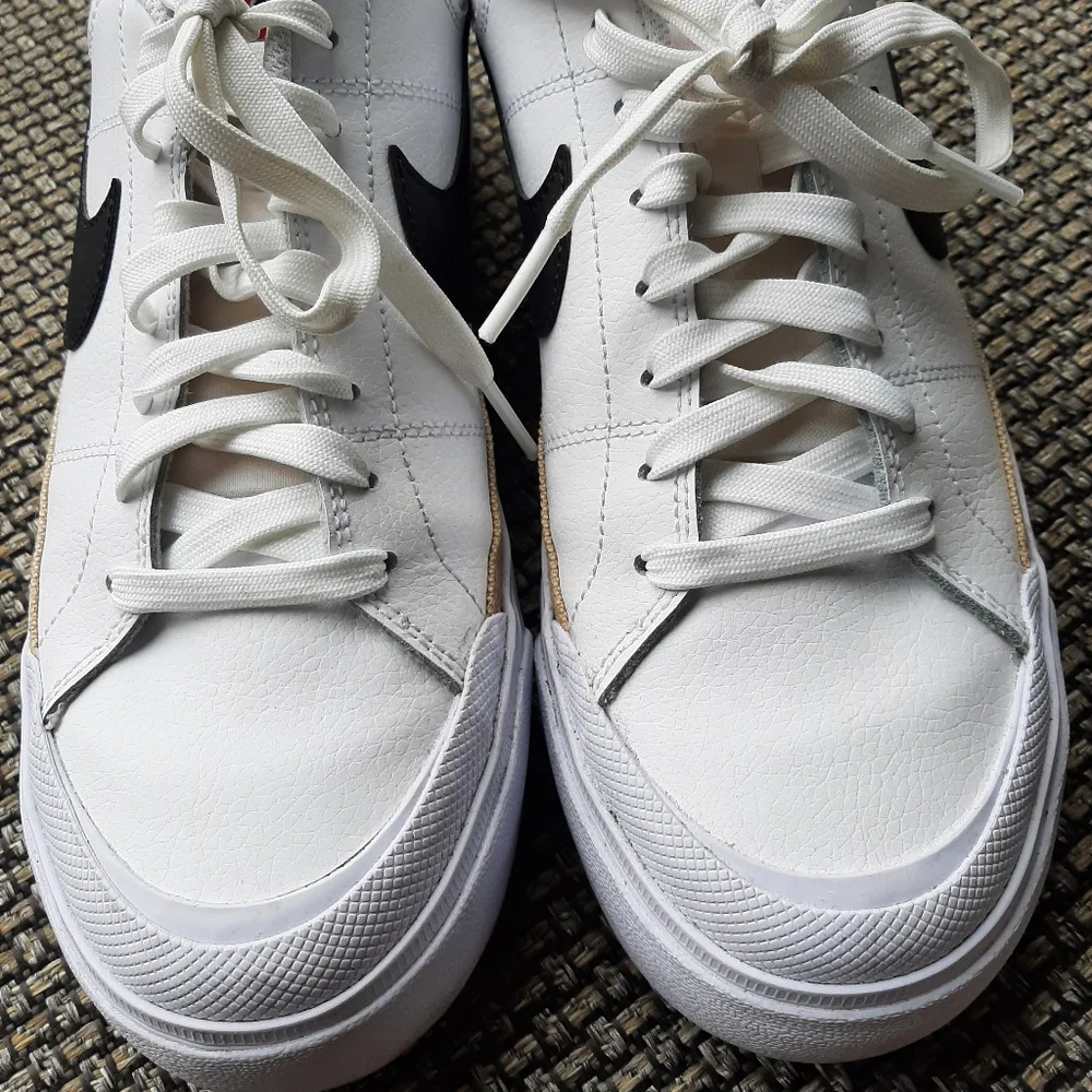 Nike insole bottom