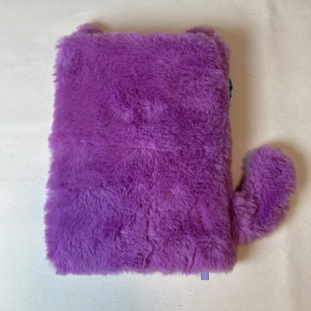 The Unbranded Brand fuzzy novelty