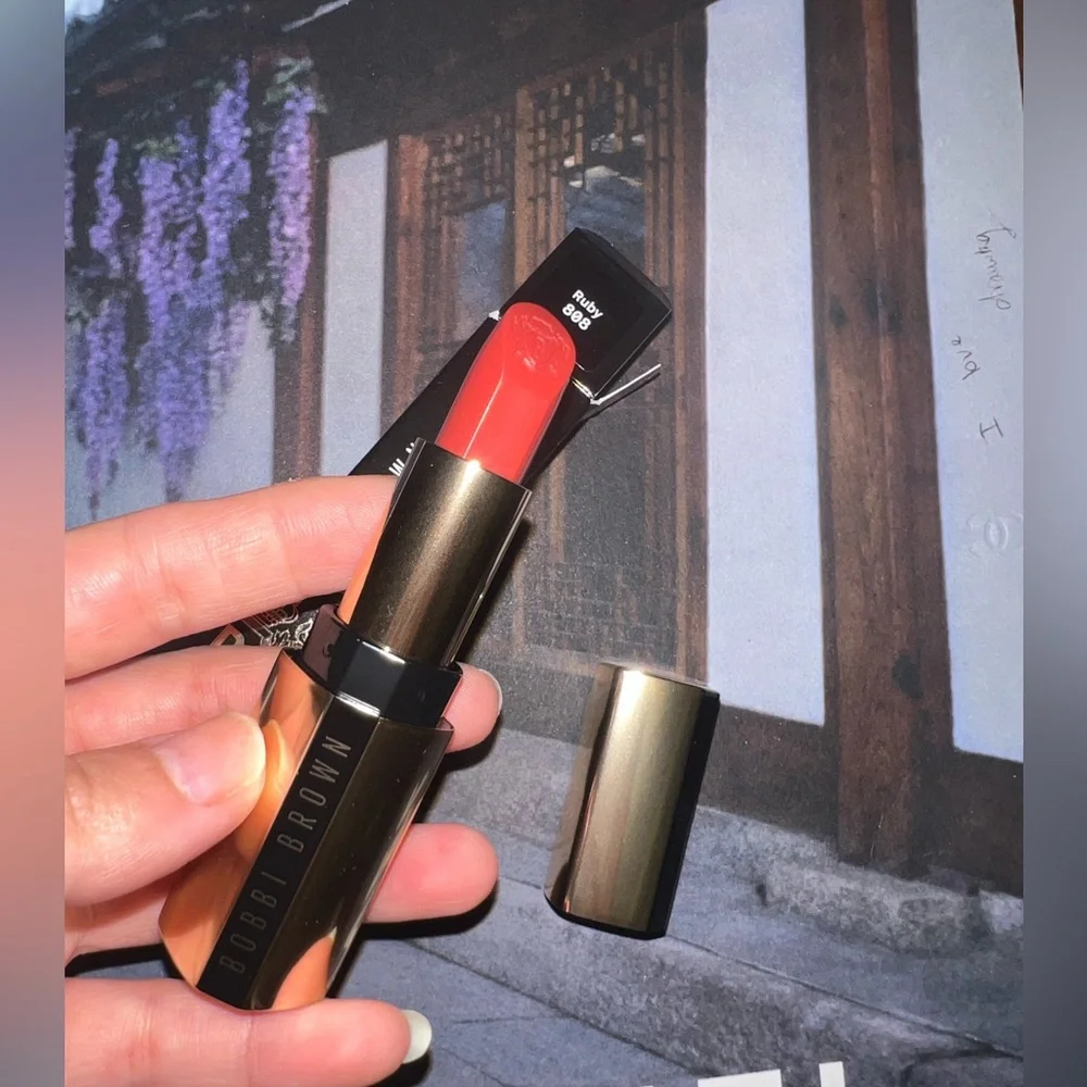 Bobbi Brown bobbi brown