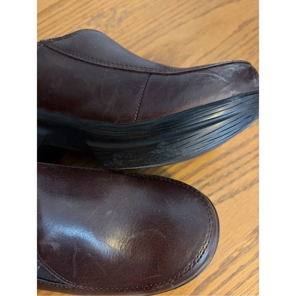 Sanita added footbed