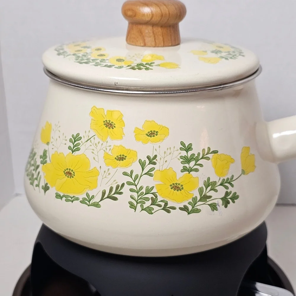 MCM 1970s Enamel‎ Fondue Pot Cottagecore Yellow Floral Poppies Japan Analog