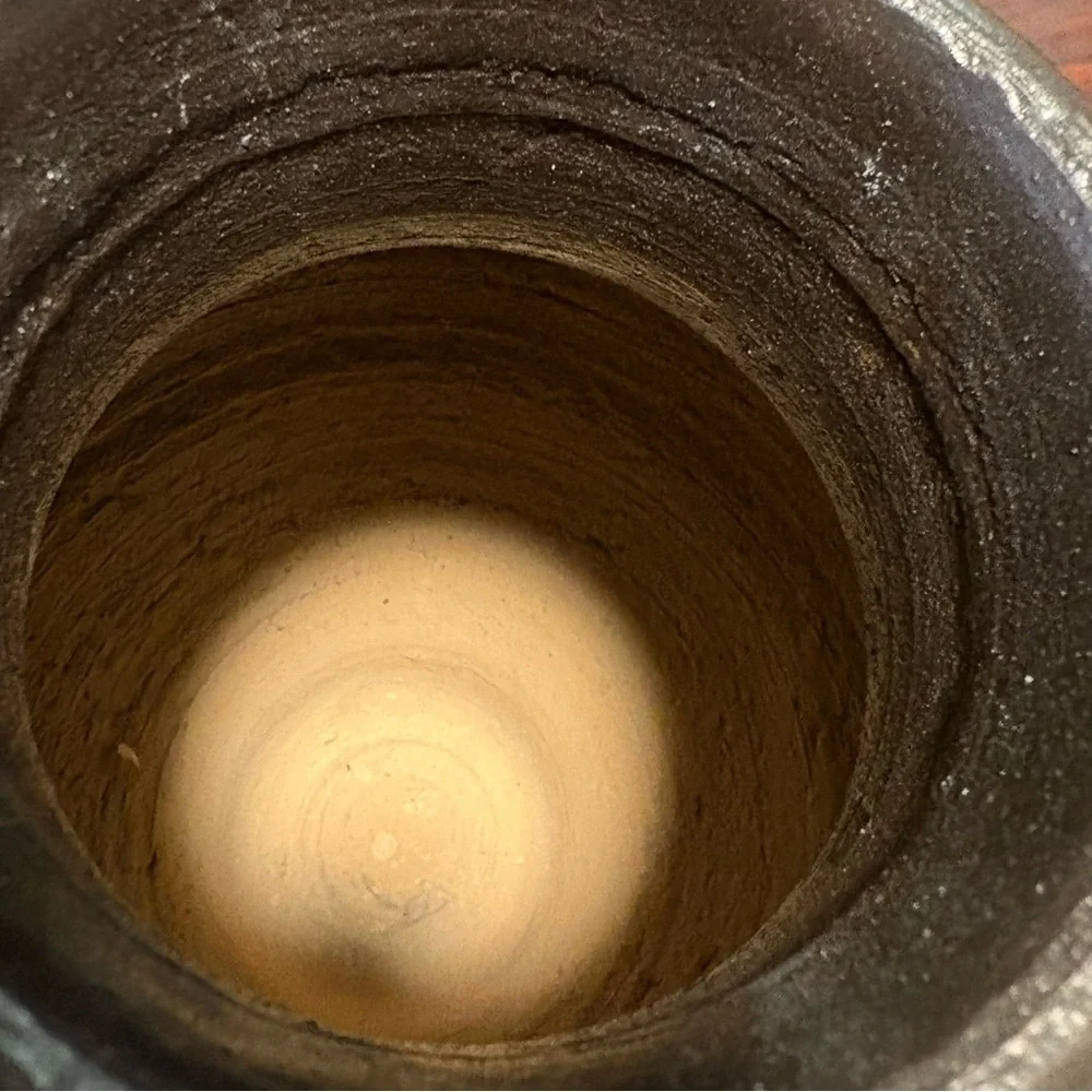 Art Pottery unmarked material addition