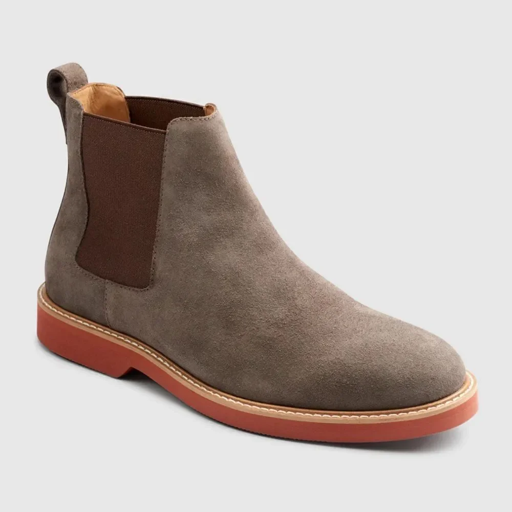 G.H.BASS CHELSEA SUEDE BUCK NEW