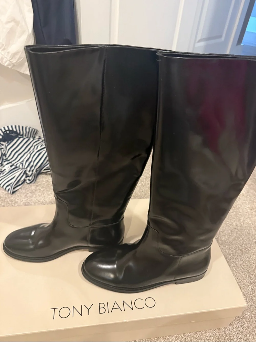 Tony Bianco brand new