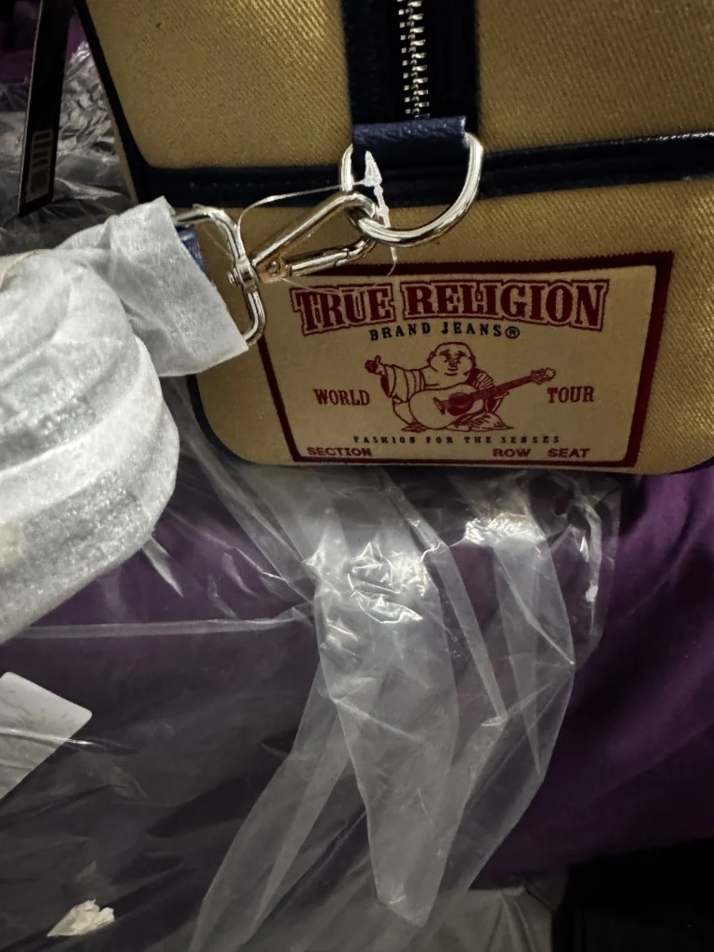 Von Dutch/ True Religion allows touch double
