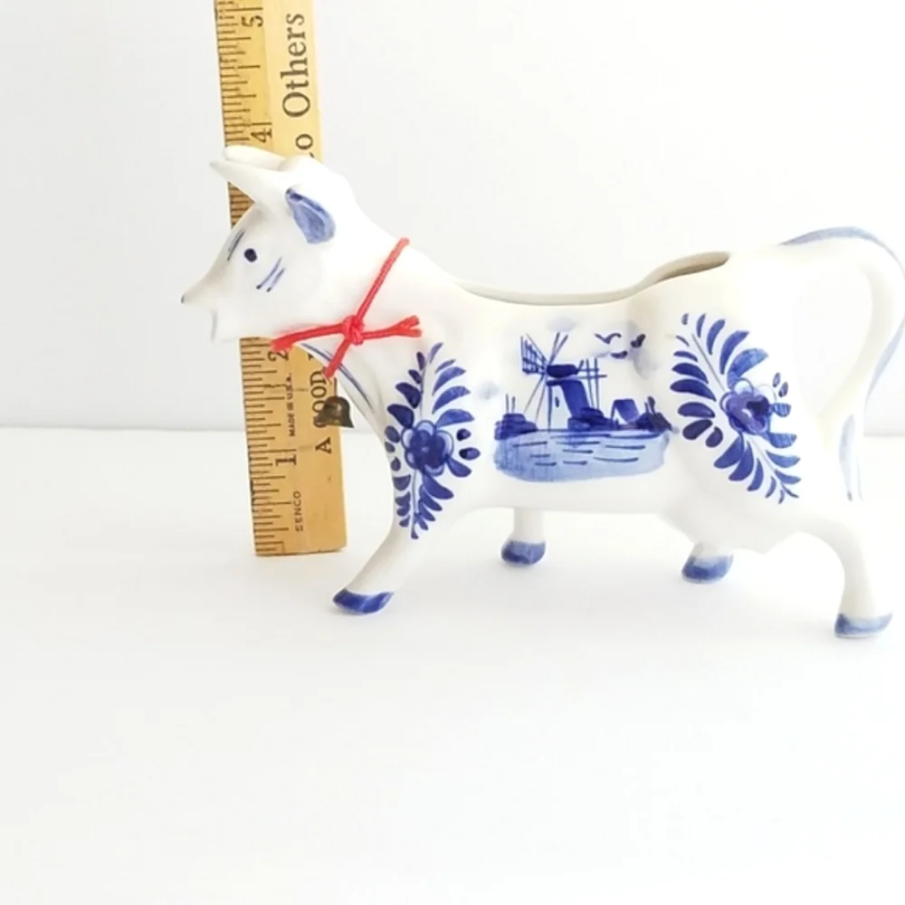 Delfts Blue Cow Creamer